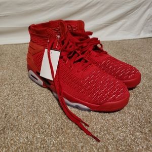 ordan Flyknit Elevation 23 AJ8207-601 size 11 new